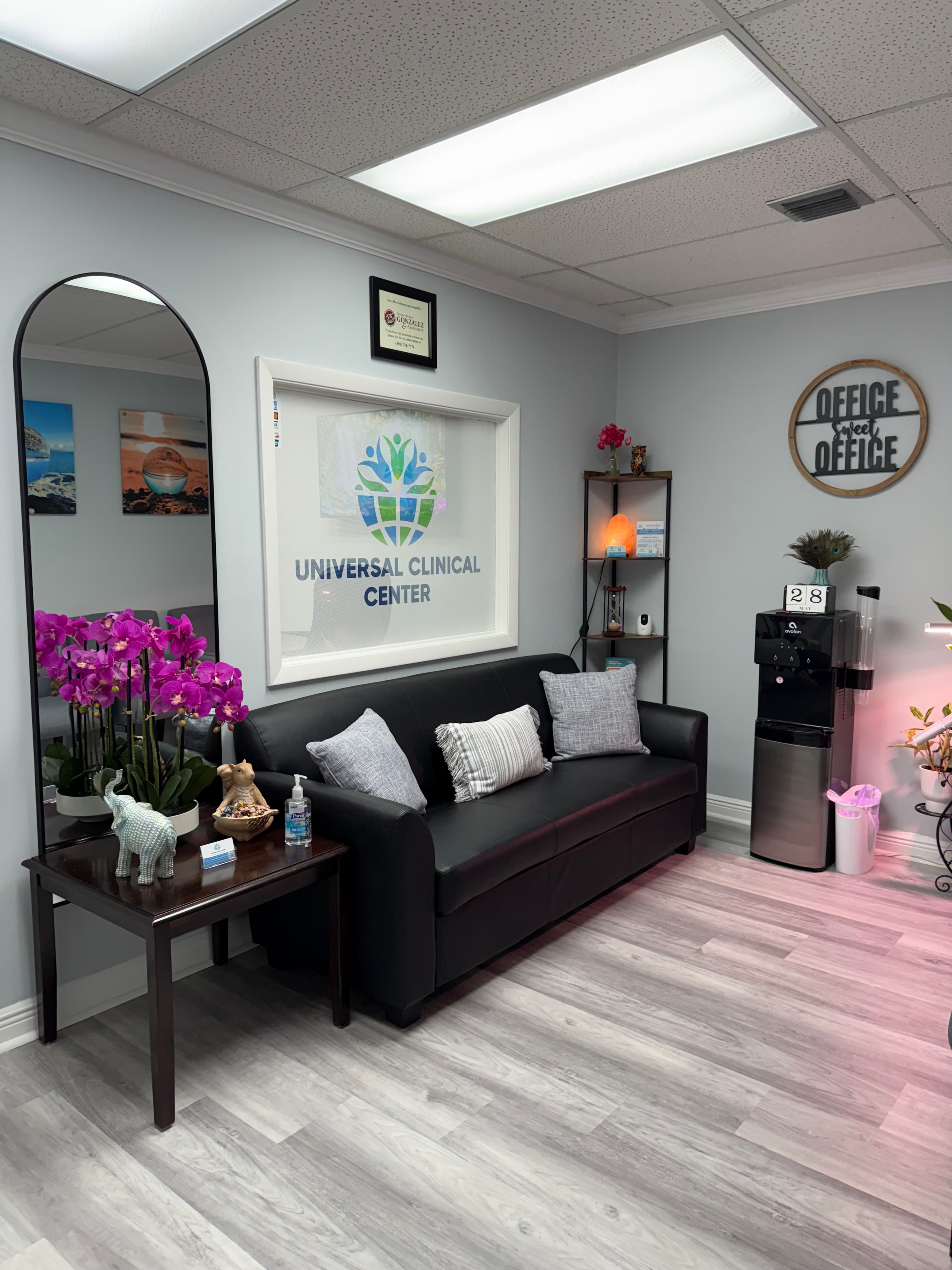 Reception area at Universal Clinical Center – Miami psychiatric clinic
